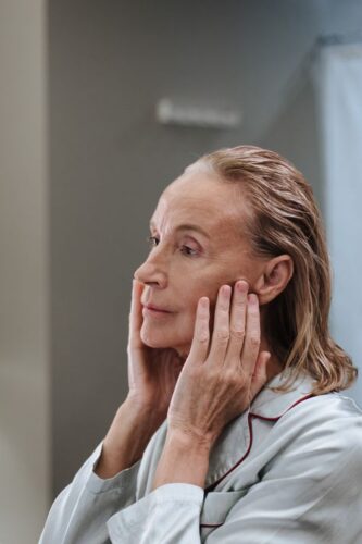Anti-Aging Skincare Routine: A New Braunfels Dermatologist’s Blueprint
